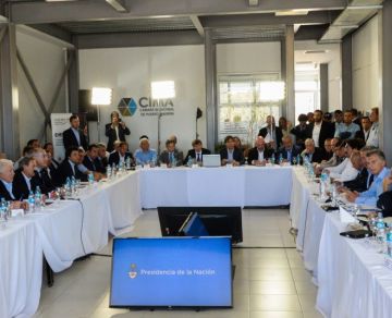 Macri encabezó en el sur la reunión con la mesa de la pesca